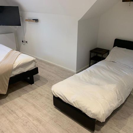 Cardiff Arms Bistro & Hotel Treorky Экстерьер фото