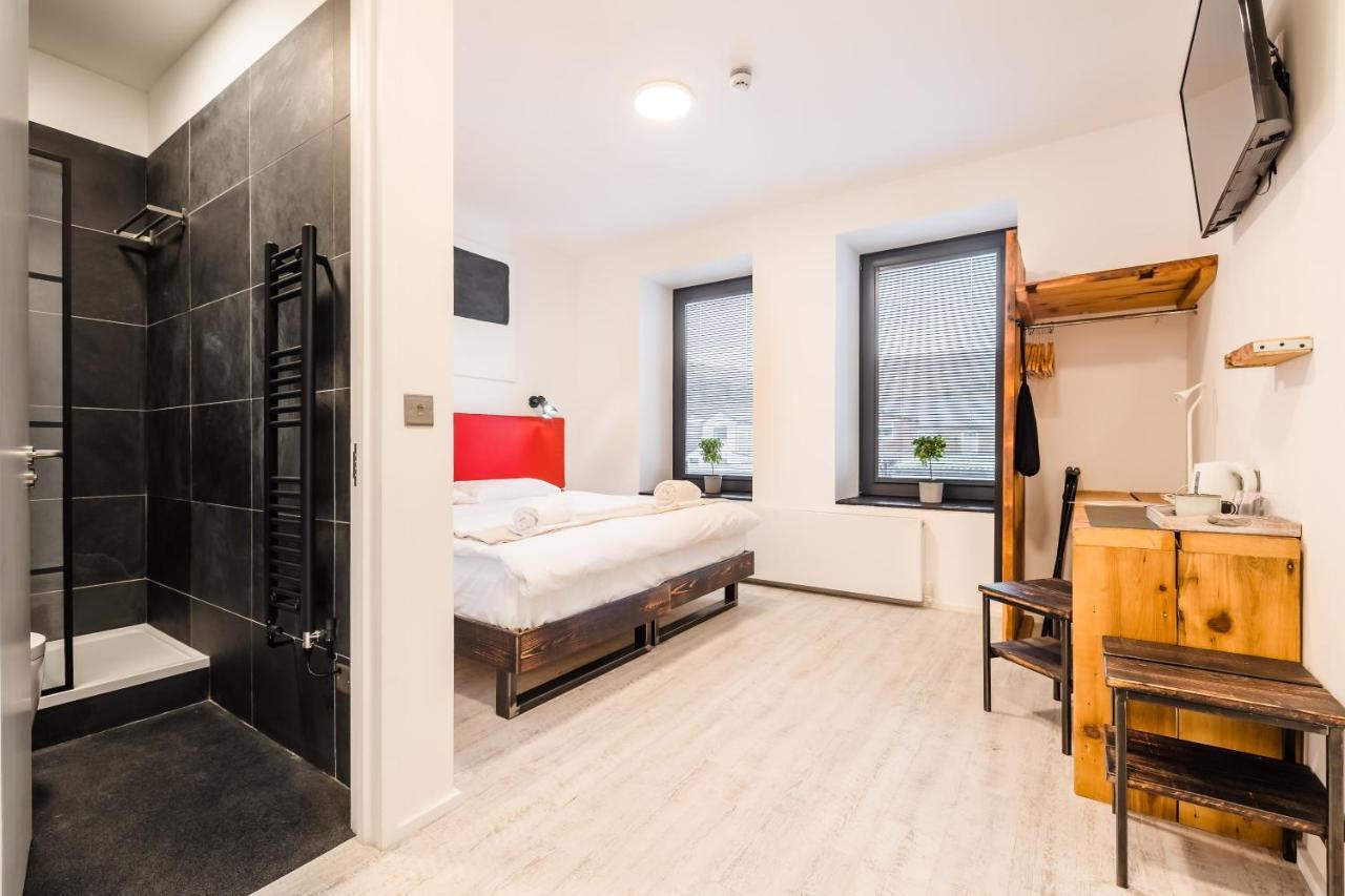 Cardiff Arms Bistro & Hotel Treorky Экстерьер фото